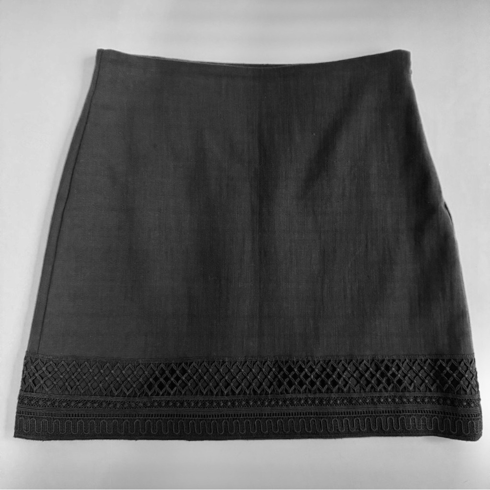 LOFT Petites Black Textured Mini Skirt Crochet Hem Lined 6P